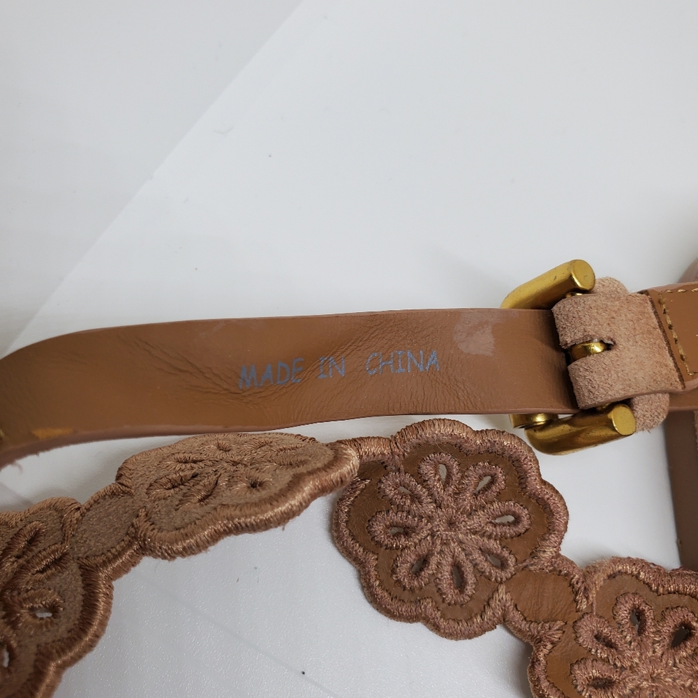 3/$100 See by Chloe Sandals - Picture 4 of 9